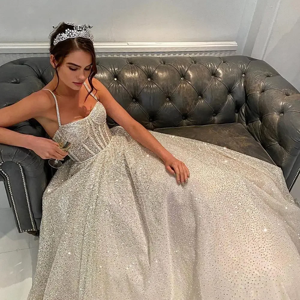 Personalizado cinta de espaguete brilhante lantejoulas contas a linha vestidos de casamento trem varredura vestido de noiva do vintage