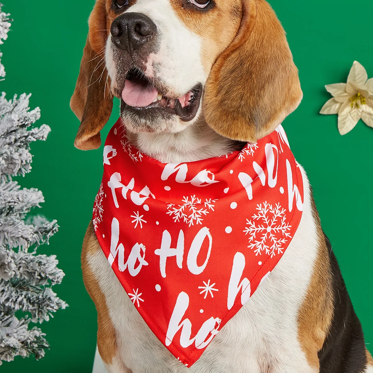 Dog Christmas Pet Bandana Triangle Scarf for Dogs Cats Santa Claus Reindeer Snowman Print Adjustable Neck Scarf Festival Gifts