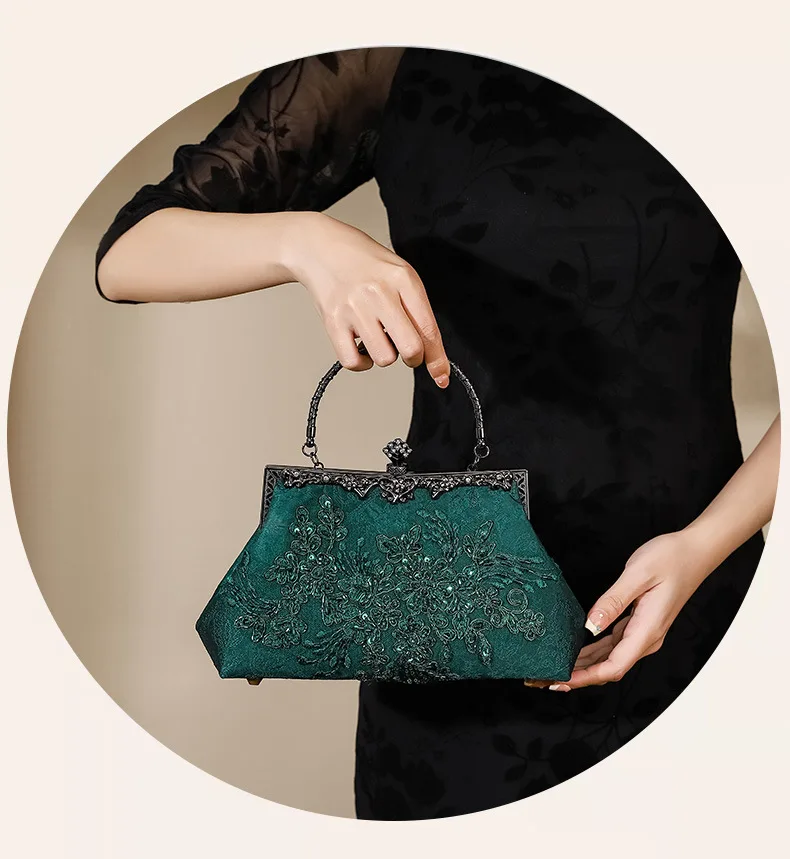 Chinese Cheongsam Bag Retro China Emerald Pearl Embroidery Handbag Women Ladies Luxury Qipao Banquet Handbag Handheld Shell Bag