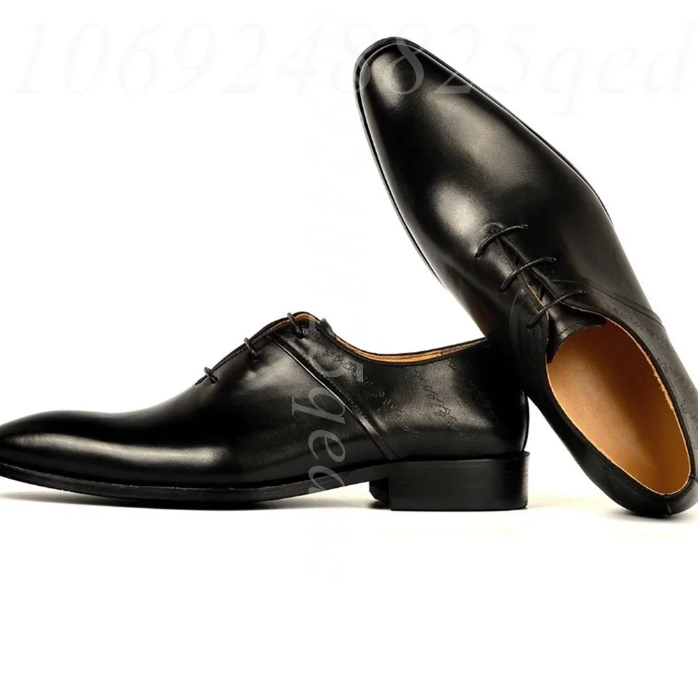 Lace-Up Pointed Toe Oxfords, Polished Finish, Embossed Detail, Non-Slip Rubber Sole, Comfortable Durable Formal Footwear for Men