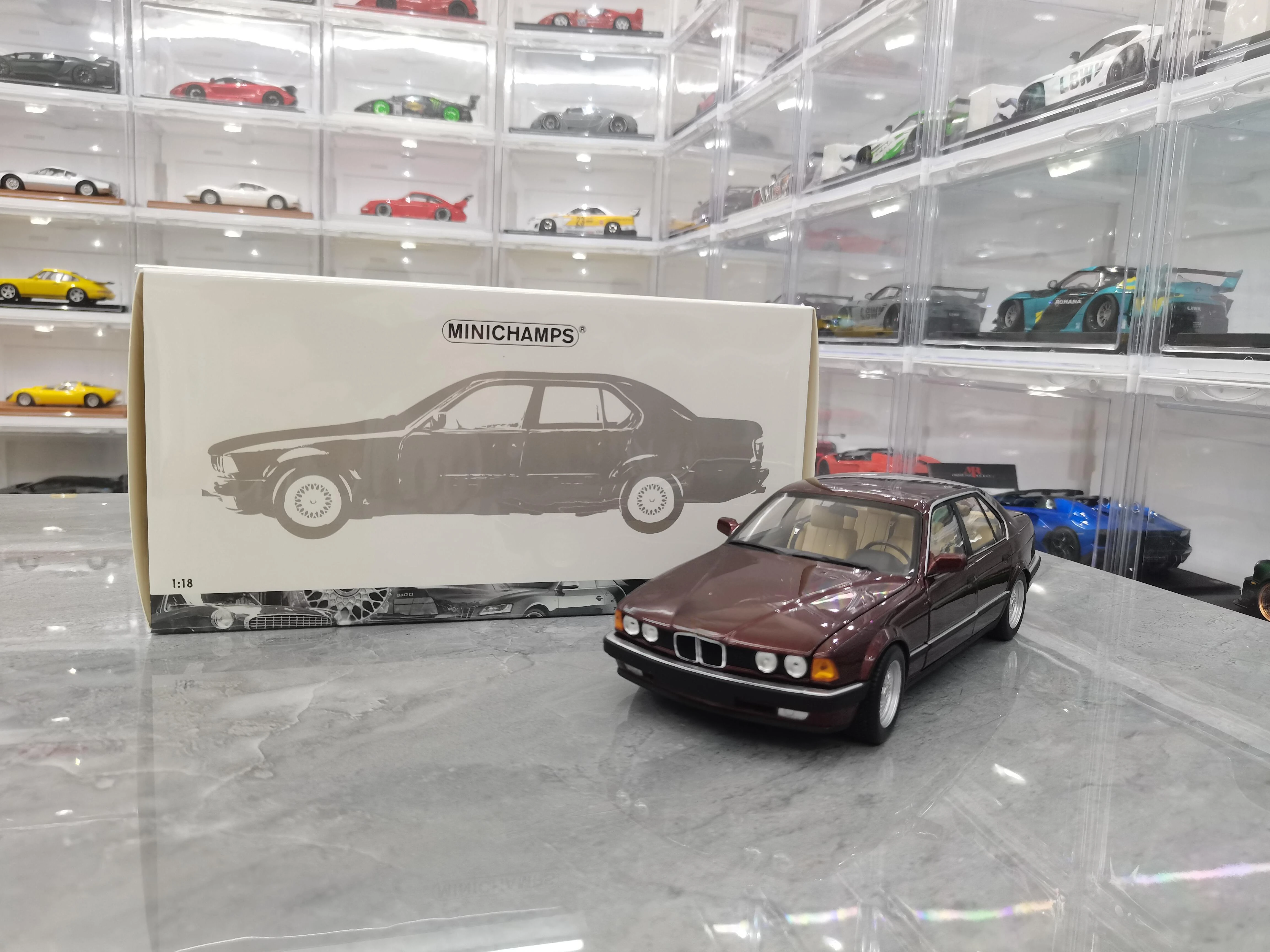 MINICHAMPS 1:18 for BMW 7 Series 1986 730i E32 simulation alloy car model collection gift display miniature model