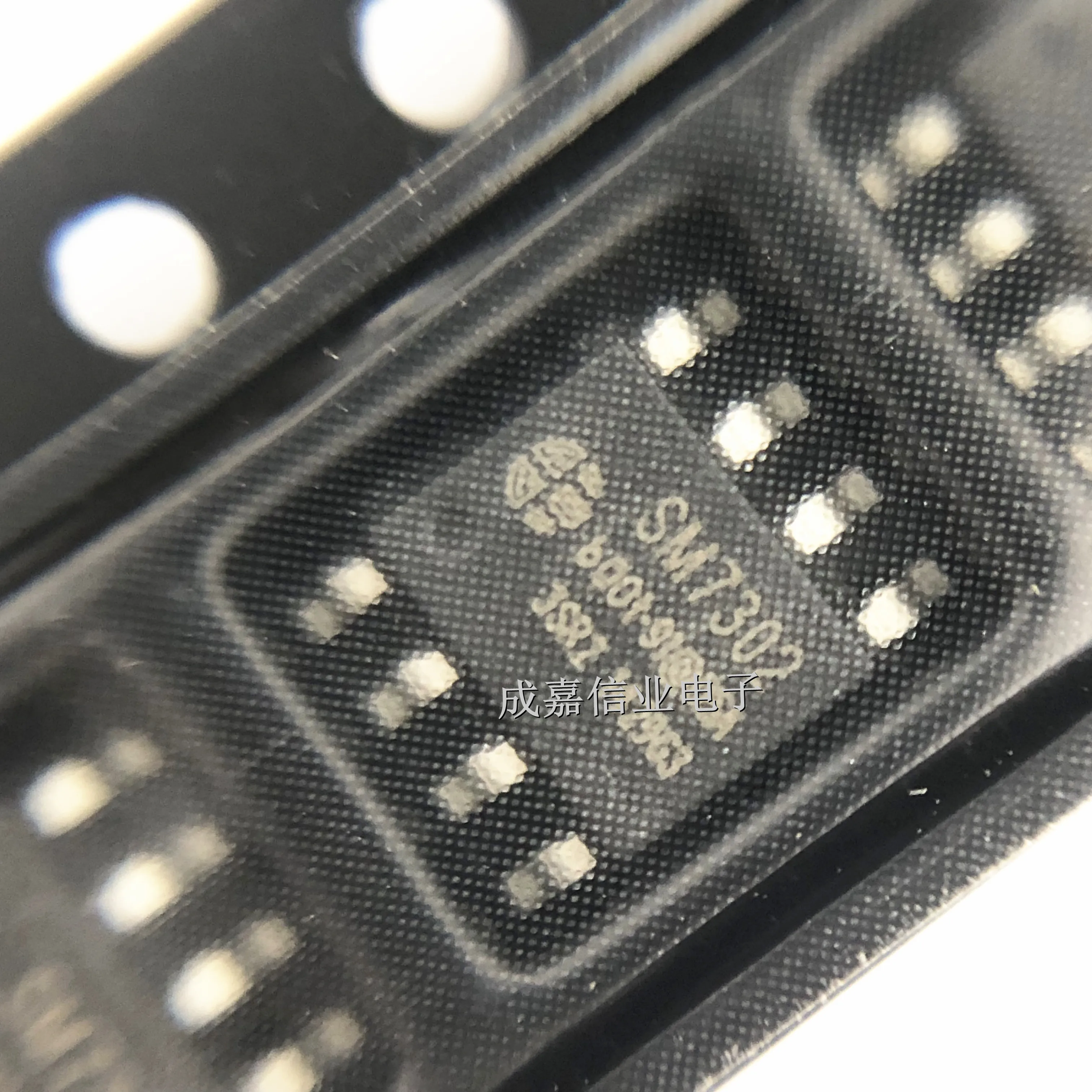 10pcs/Lot SM7302 SOP-8 PWM-LED Constant Current Drive Control Chip Non Isolated BUCK Constant Current control Power Switch