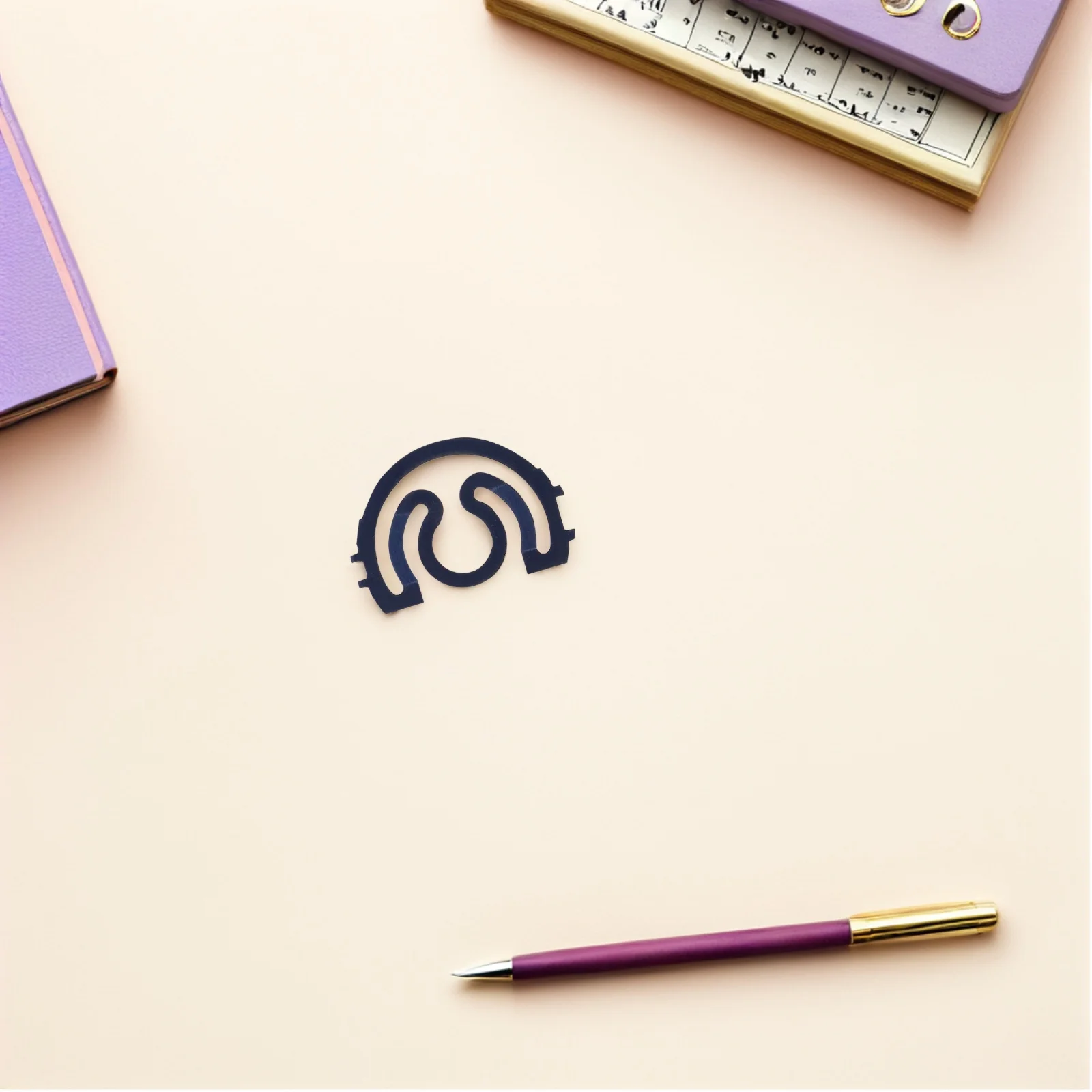 

100Pcs Industrial Sewing Machine Bobbin Spring Steel Tension Control Shim 2.6cm Diameter Reliable for Home and Factory Precision