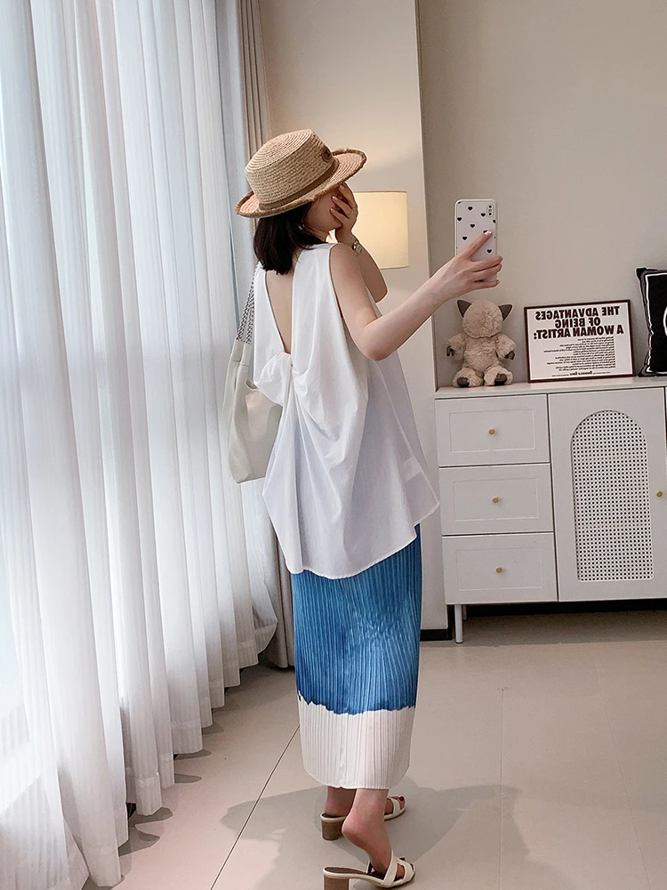 

Loose Fit Knot Backless V-Neck Sleeveless Shirt Women's Summer New Design Tank Top Casual Comfortable Breathable