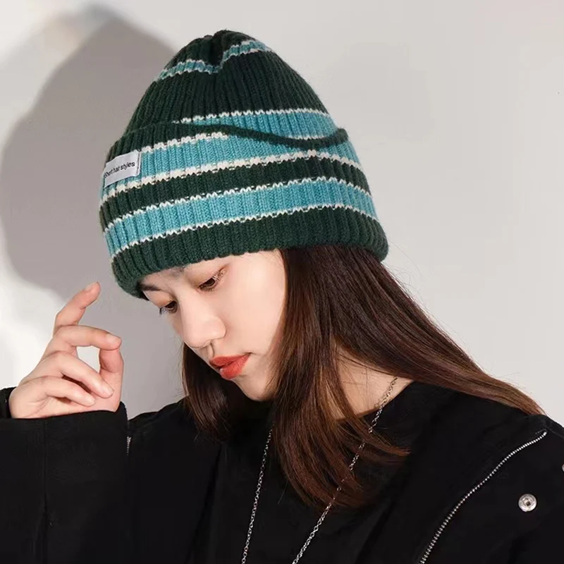 2022 New Ins Winter Loose Neutral Striped Knit Beanies Fall Ear Protection with Color Wool Cap Hip-hop Warm Round Top Skullies