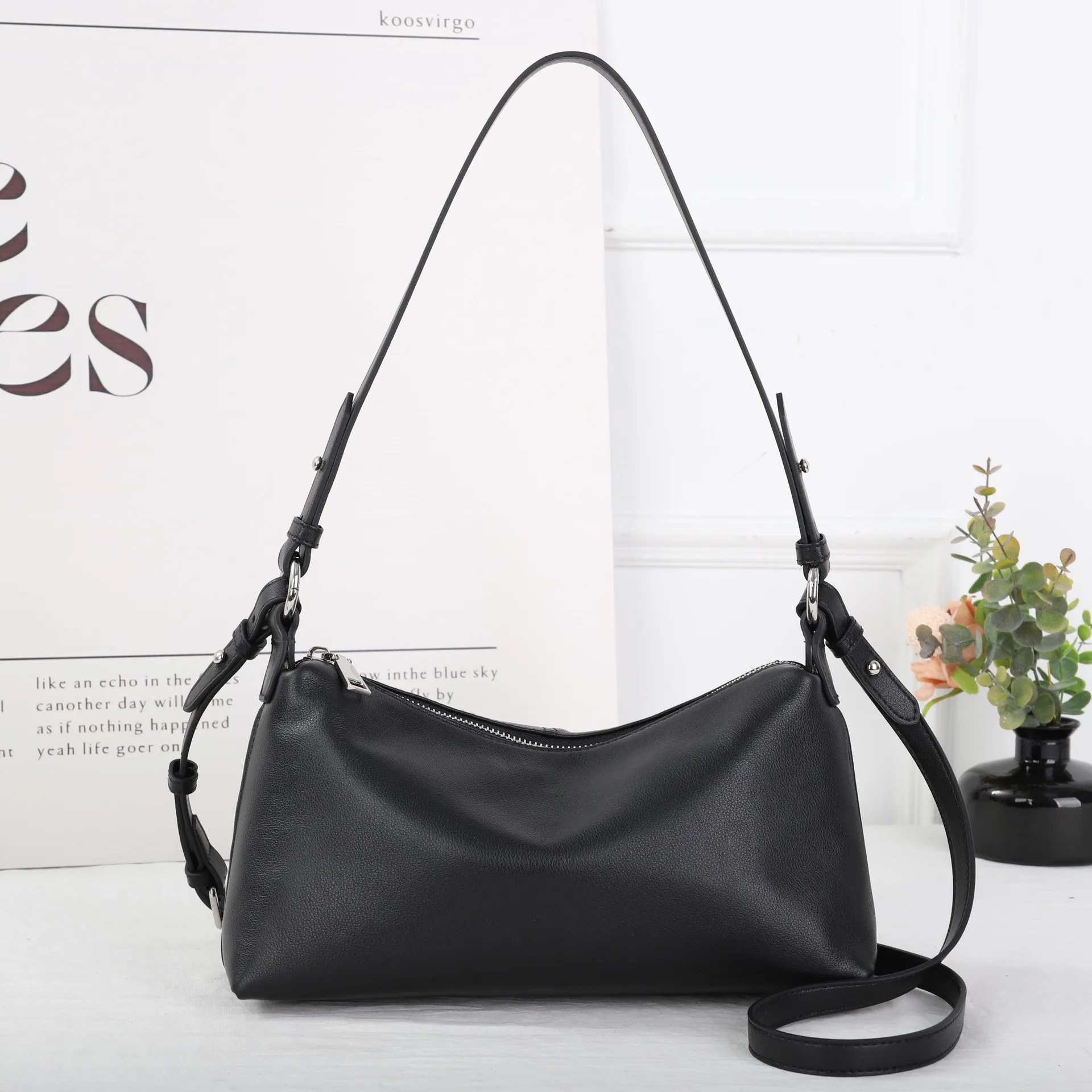 Genuine Leather Women Shoulder Bag Winter Elegant Small Underarm Crossbody Bag Fashion Ladies Purse