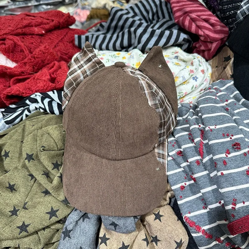 Koreanische karierte Cord-Baseballkappe mit Katzenohren, Herbst- und Wintermode, Y2K-Sonnenschutz, warme Sportmütze, Gorros für Damen – Detail 2