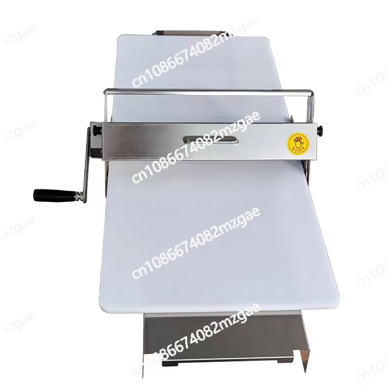 Hand crank machine Desktop folding machine Manual puff pastry croissant bread tableting