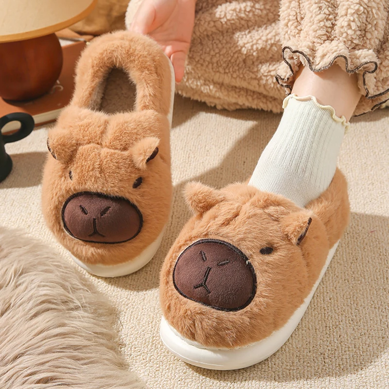 Pantofole capibara in peluche Pantofole con punta chiusa Scarpe da casa slip-on carine Comode scarpe da passeggio pelose antiscivolo per camera da letto interna