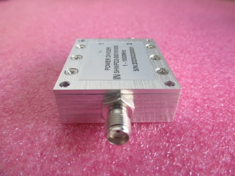 1-1000MHz Low Loss High Isolation RF One to Two Power Divider Microstrip Power Divider