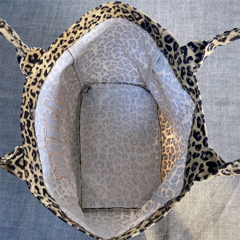 Unisex Leopard Print Embroidery Canvas Tote Bag Casual Handbag Reusable Shopping Bag Fashion Shoulder Bag for Men Women Daily - view 4