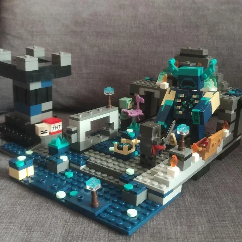 لعبة مجسمة لبنات البناء متوافقة مع 21246 لعبة مكعبات بناء العالم المظلم هدية عيد ميلاد للأطفال ألعاب ماين كرافت
