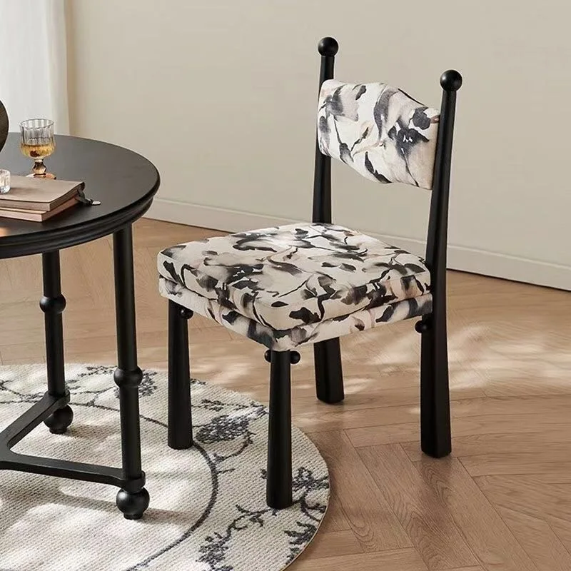 OMGD Retro Nordic Simple Solid Wood Dining Chair Designer Middle Light Luxury Bedroom Makeup Lamb Velvet Chair Home Network Red image 3