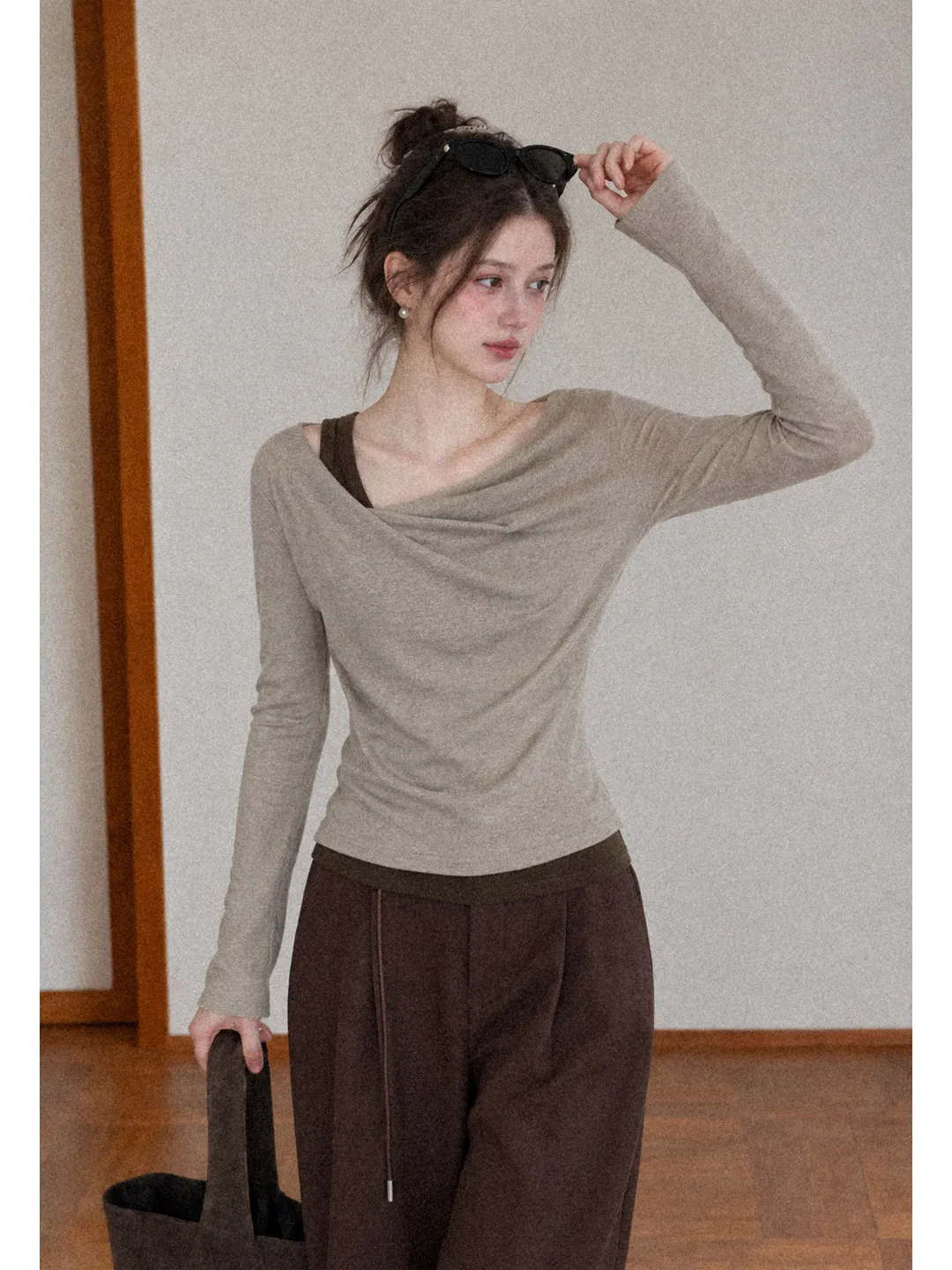 Oats under Shirt Women's Style Long Sleeve Slant Shoulder Design Base Layer Top Casual Versatile Slim Fit Autumn New Arrival