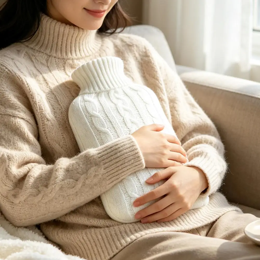 2000ML Hot Water Bottle with Knit Cover, Leakproof Rubber Hot Water Bag for Pain Relief, Winter Warm Water Bag for Shoulder Back