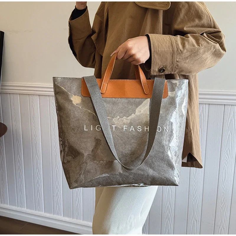 Klare Tragetasche aus PVC-Kraftpapier mit Farbkontrast, luxuriöse Vintage-Hobo-Umhängetasche, wasserdichte Shopper-Handtasche mit Buchstaben oben – Detail 19