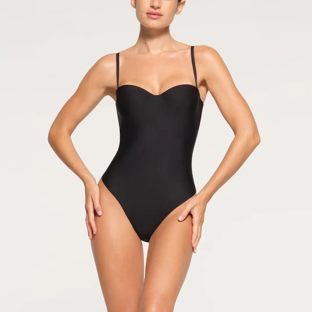 ملابس داخلية نسائية محسنة بدون خياطة مع حمالة صدر مدمجة وطبقة ضغط مزدوجة وخصر عالي من مزيج القطن بتصميم عملي وسروال قصير