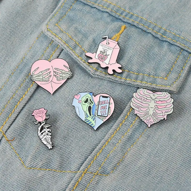 Pins Custom Rib Cage Skeleton Heart Hug Call Me Brooches Lapel Badges Gothic Fun Jewelry Gift for Friends Pink Punk Enamel