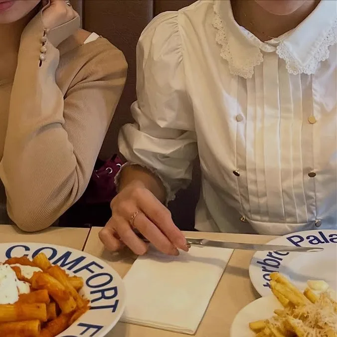 Japońska koszula w stylu sweet white z długim rękawem, na wiosnę i jesień, nowość 2025, dopasowana koszula dla dziewcząt i kobiet, codzienna, basic, casualowa bluzka.