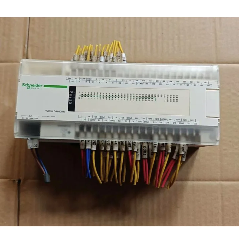 Second hand  PLC TM218LDA60DRN test OK in stock, fast delivery