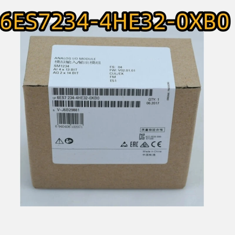 

New S7-1200 analog input module 6ES72 34-4HE32-0XB0 6ES7 234-4HE32-0XB0 6ES7234-4HE32-0XB0 one-year warranty, fast delivery