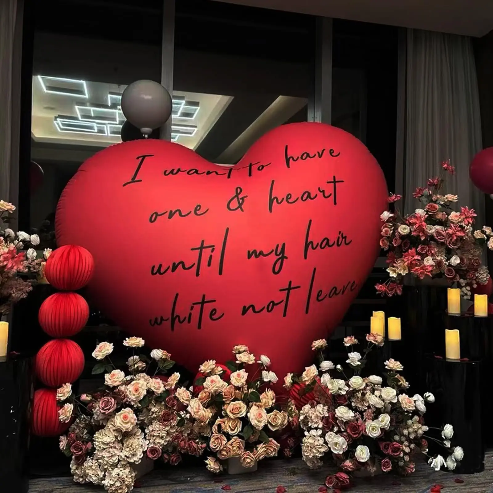 63/69 Inch Giant Heart Shaped Balloon Extra Large Heart Shaped Balloon Valentine's Day Wedding Engagement Party Decoration