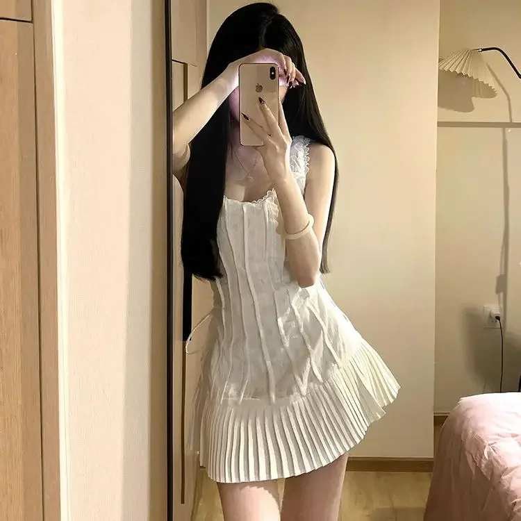 

New White Pleated Dress, French Summer Lace Hottie Waist-cinching Suspender Skirt