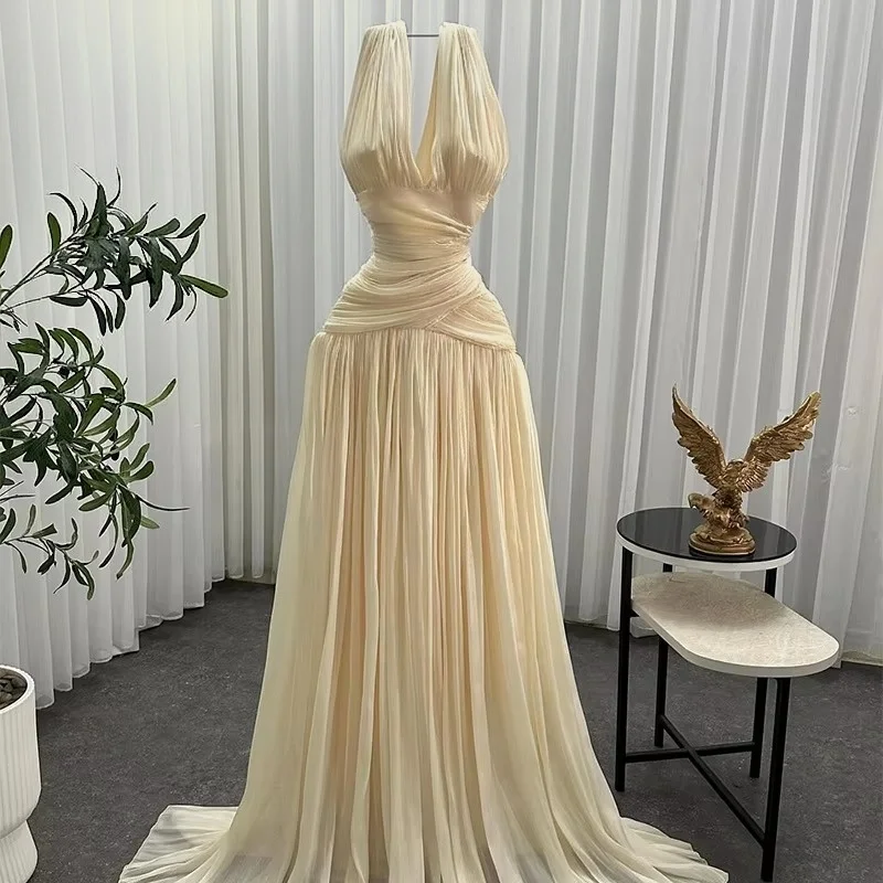 Women Halter V Neck Evening Dresses Pleated Chiffon A Line Long Formal Prom Party Gown Ruched Waist Wedding Guest Dresses
