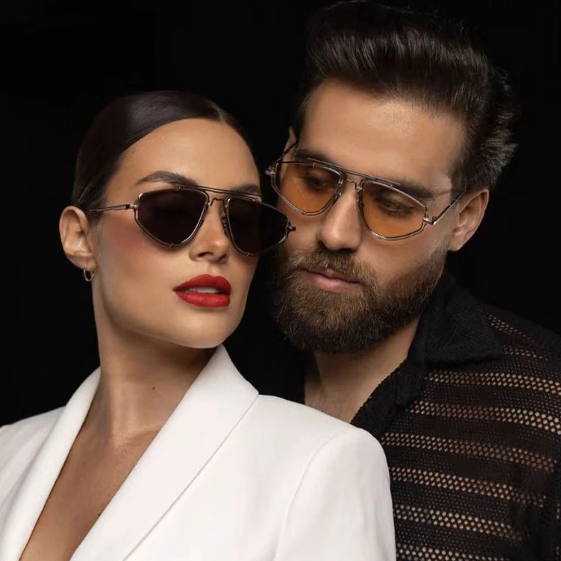 

Fashionable men's and women's sunglasses, hip-hop punk style sunglasses, suitable for mountaineering, tourism, and beach use