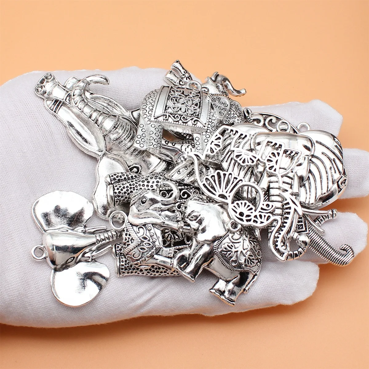 30Pcs/Bag 12 Styles Antique Silver Color Elephant Charms Pendant Diy Jewelry Accessories For Jewelry Making