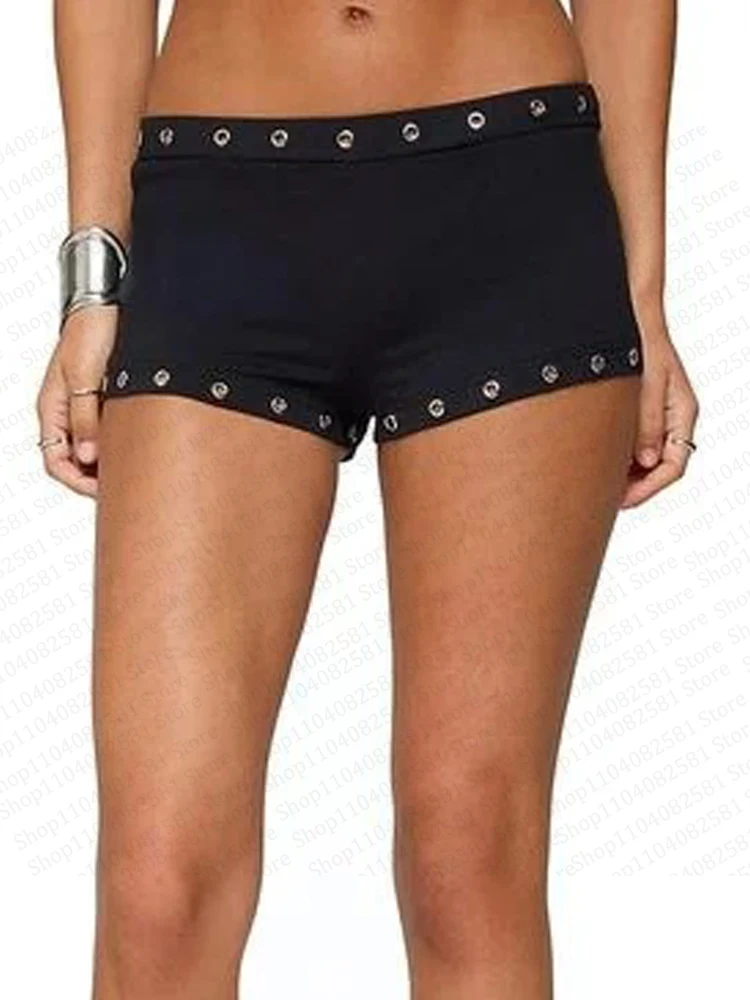 Hot girl Grunge pantaloncini Y2K alla moda con design a rivetti pantaloncini con taglio hip-hop street wear punk pantaloni hot pantaloni retrò unici emo