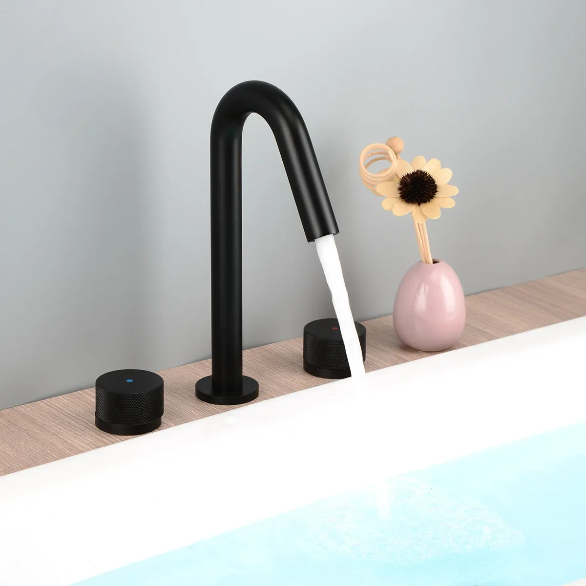 Bathroom Accessories, Three Hole Basin, Black Brushed Gold, Hot and Cold Bathroom, Dual Handle Switch Faucet