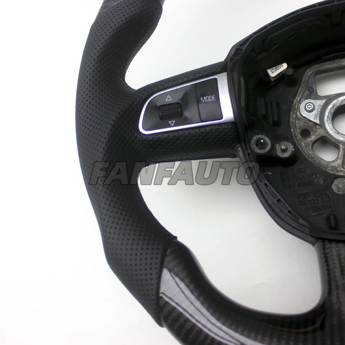 Picture 3: Replacement Real Carbon Fiber Steering Wheel with Leather for Audi A3 8P Q5 4L