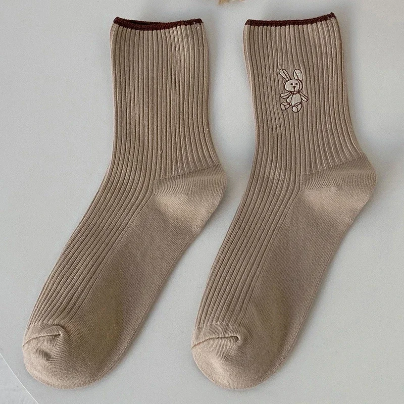 Women Socks New Fashion Cute Comfortable Breathable Socks Japanese Style Cute Rabbit Embroidery Casual Girls Sweet High Quality