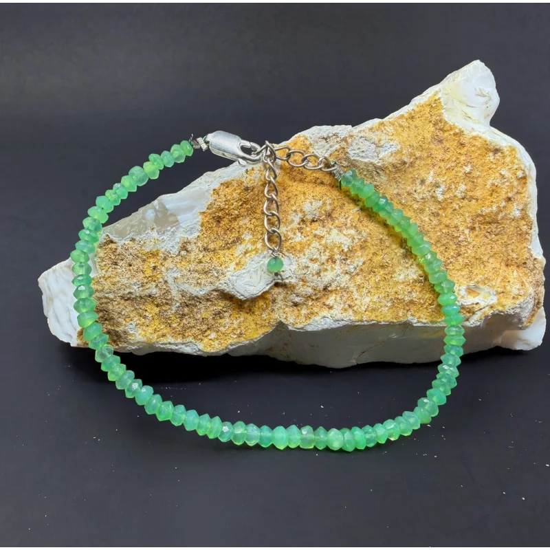 

Chrysoprase 7” Round Faceted Beads Bracelet Sterling Silver Clasp