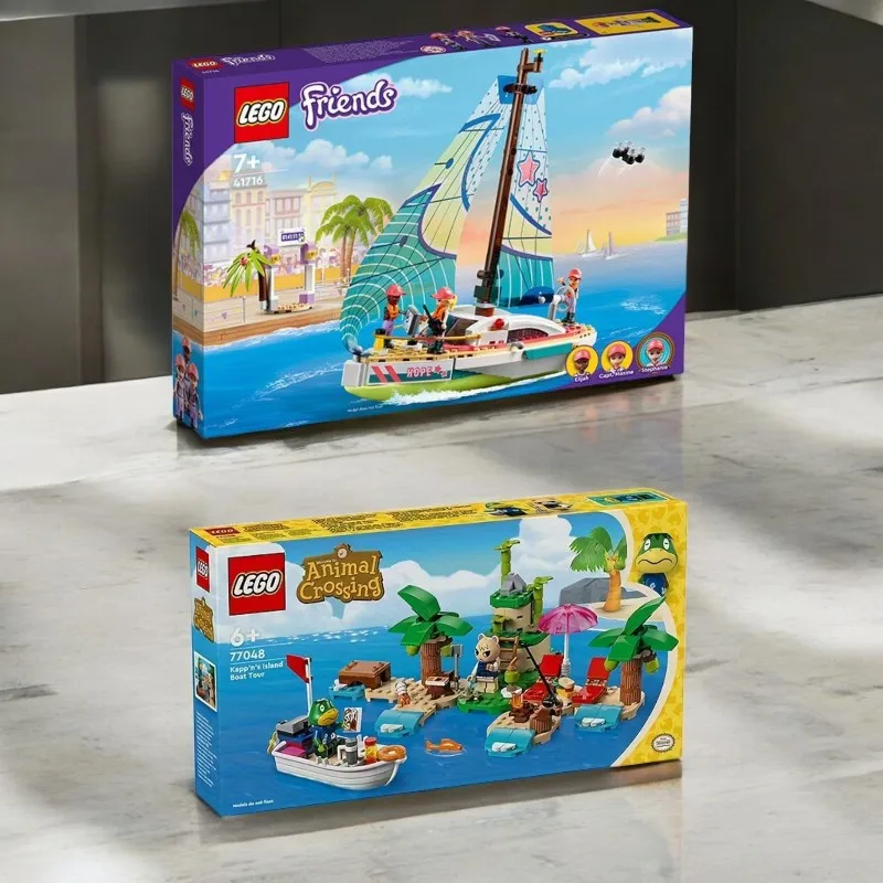 41716/77048 Stephanie's Sailboat Adventure，Sailboat Building Toy with Island, Drone, and 3 Mini Figures, Creative Sailing Gift