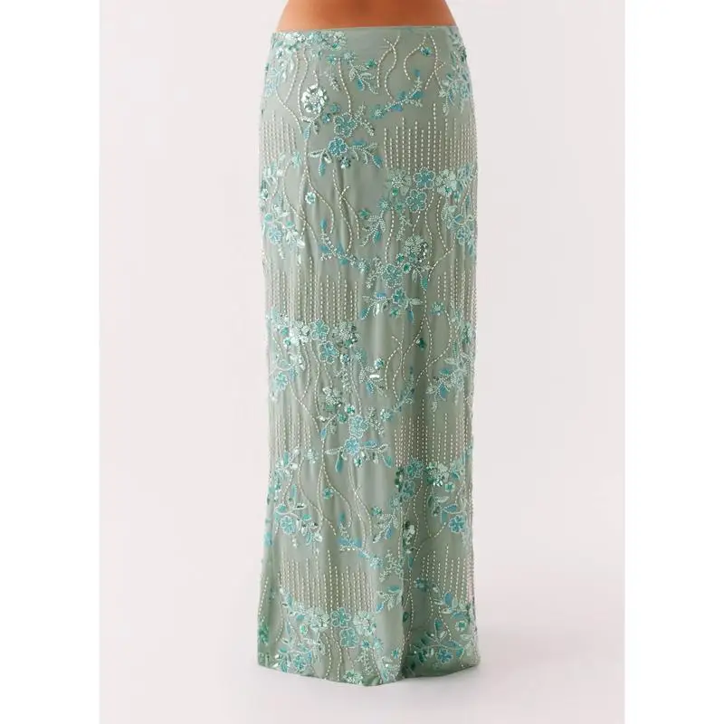 

Shiny Sequin Embroidered Skirt Half-length Women's Premium Fashion Spring 2026 Neutral Waist Design Other Material Craft