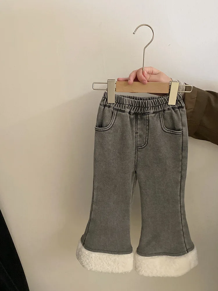 Suéter de malha com capuz de desenho animado para meninas2024 outono e inverno novo terno de moda jeans amor forrado de lã