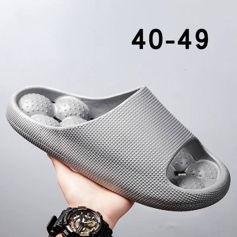 

40-49 Extra-large Massage Slippers For Men Anti-slip Hollowed-out Quick-drying Leak-proof Slippers For Men's Household