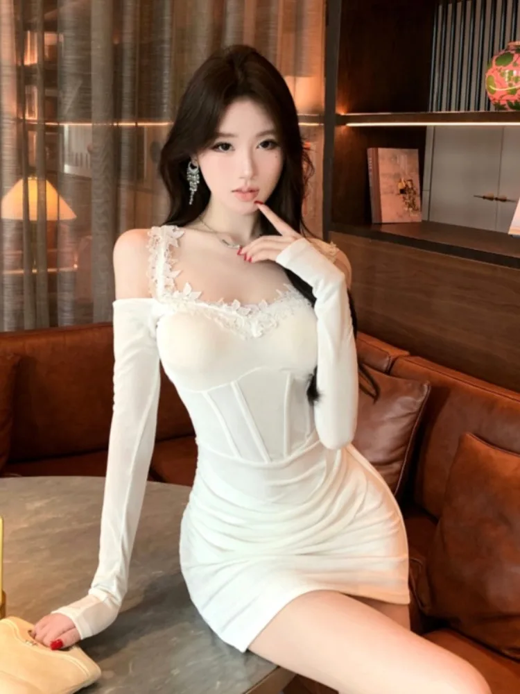 

Сексуальная юбка с кружевной отделкой, женская облегающая юбка с завышенной талией, модная юбка-миди с V-образным вырезом и вставками, в стиле Pure Desire.