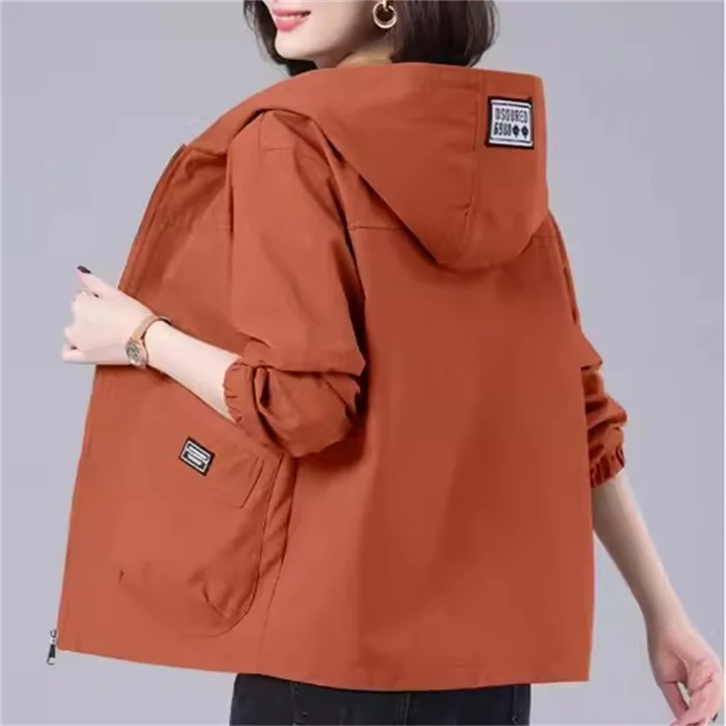 Hooded Jacket Mother Style Women's Spring and Autumn Thin 2024 New Loose Casual Jacket Short Trench Coat Solid Color Commuting S