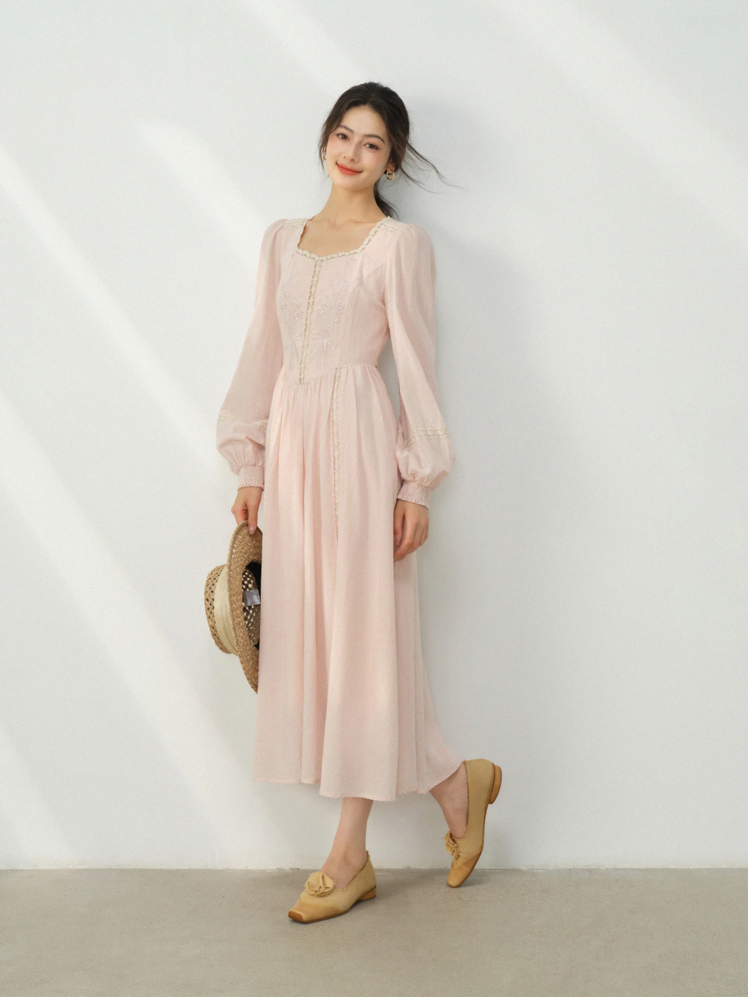 Vestido largo elegante y dulce de Encaje Vintage con mangas abullonadas, vestido largo ajustado de otoño con cintura acampanada y plisado de estilo francés para mujer