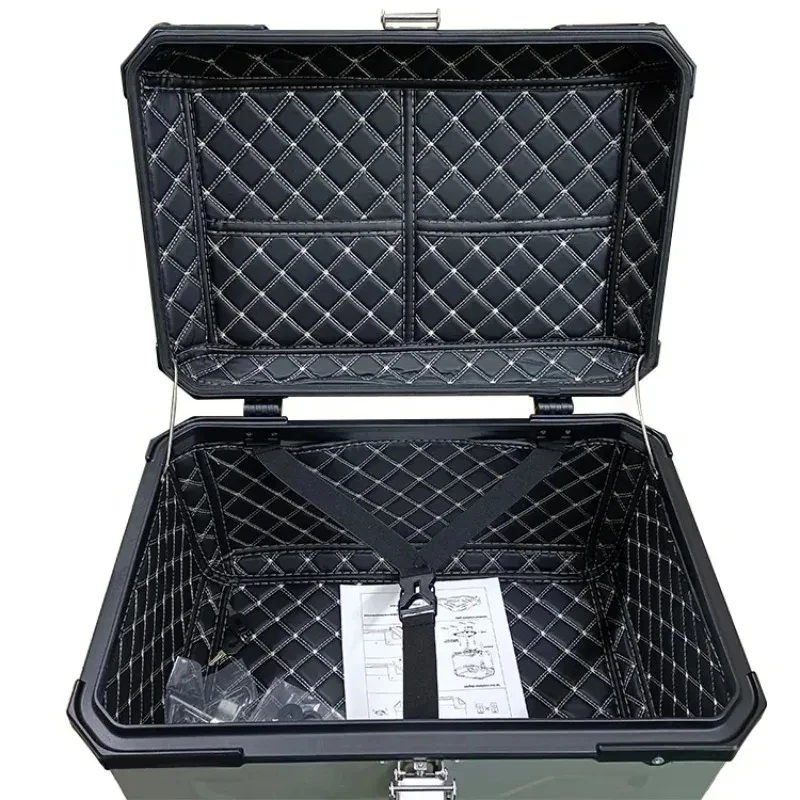 

Factory Hot Selling 65L-X Black+Silver Cer Box Aluminum Alloy Top Box Motorcycle Tail