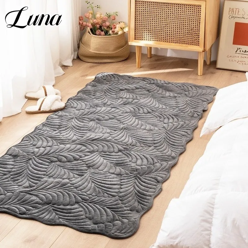 

Winter Flannel Rugs Super Soft Banana Leaf Texture Carpet Plush Bedroom Bedside Area Rug Anti Slip Floor Mats Living Room Home