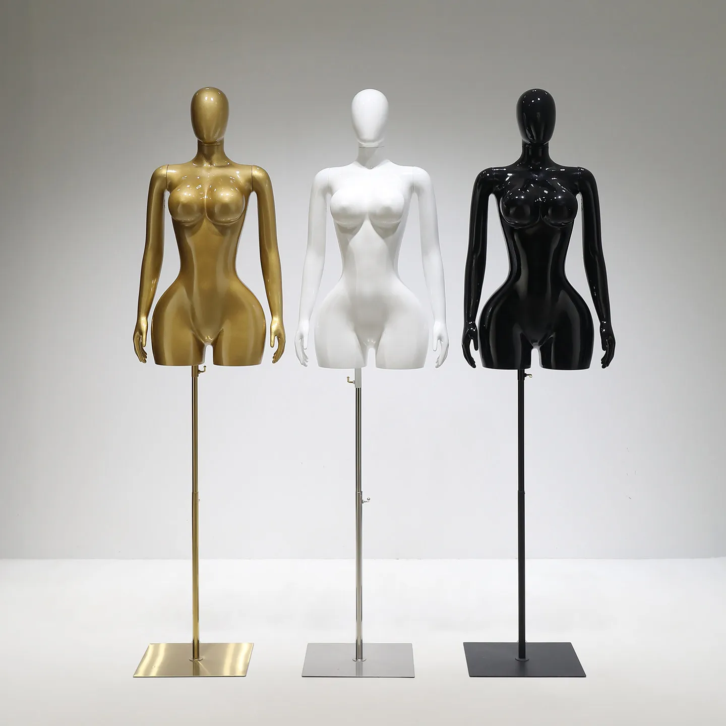 Clothing store beautiful woman model foreign trade export large half body window dummy table female model display stand body