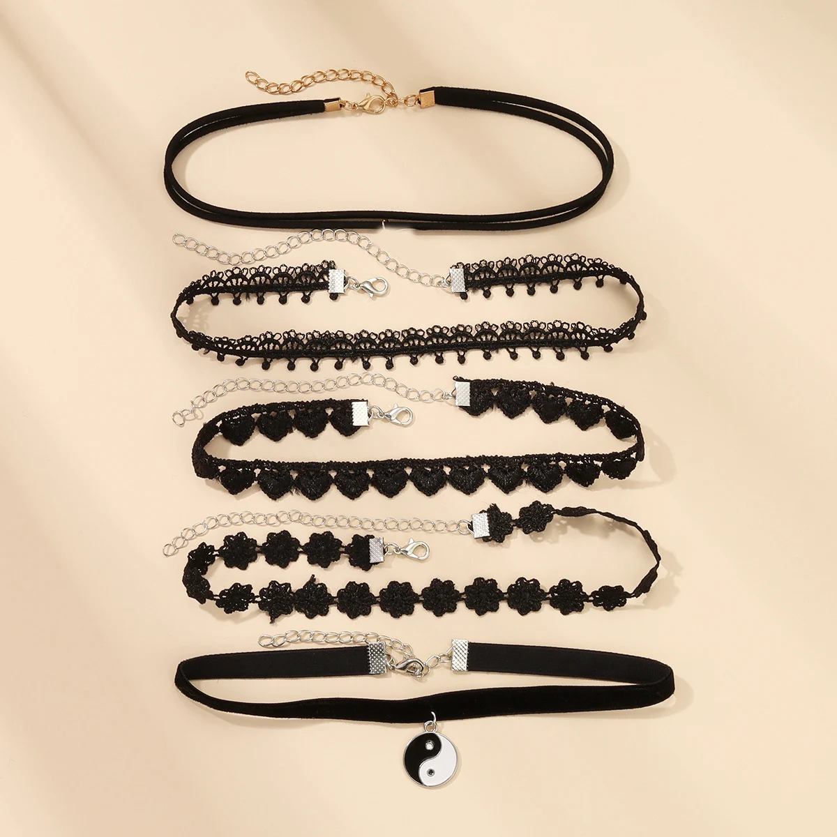 5pcs/set Classic Gothic Tattoo Lace Choker Necklace Set Stretch Velvet For Women Christmas Gift Necklace Jewelry N0415