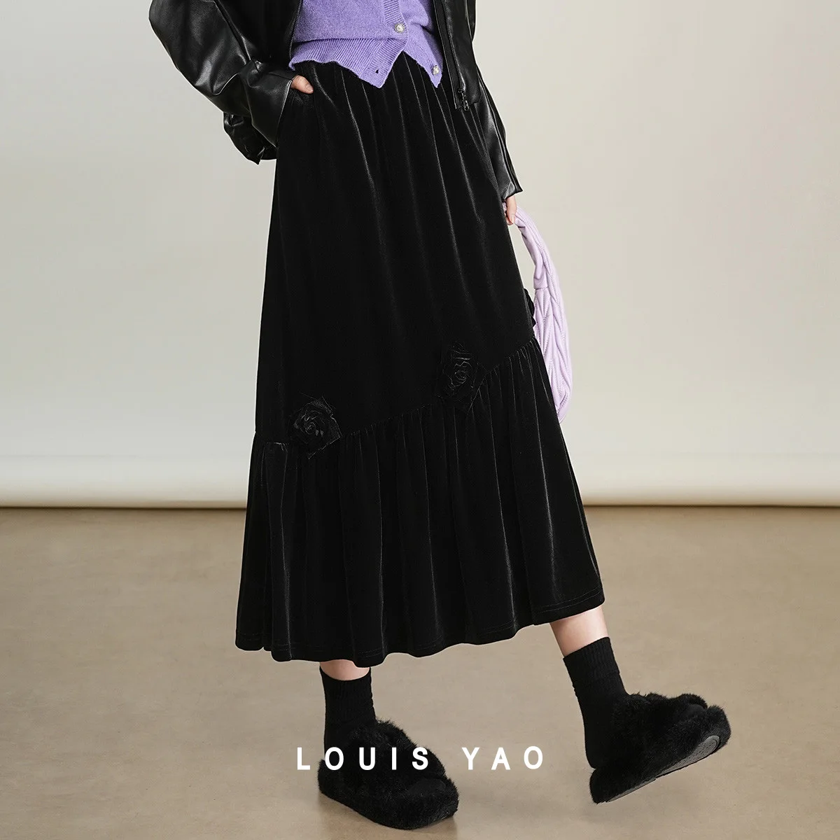 

LOUIS YAO New Fashion Velvet Half Women's Long Skirt 2025 Autumn/Winter Flower Elastic Waist Design Original Retro Design Skirt