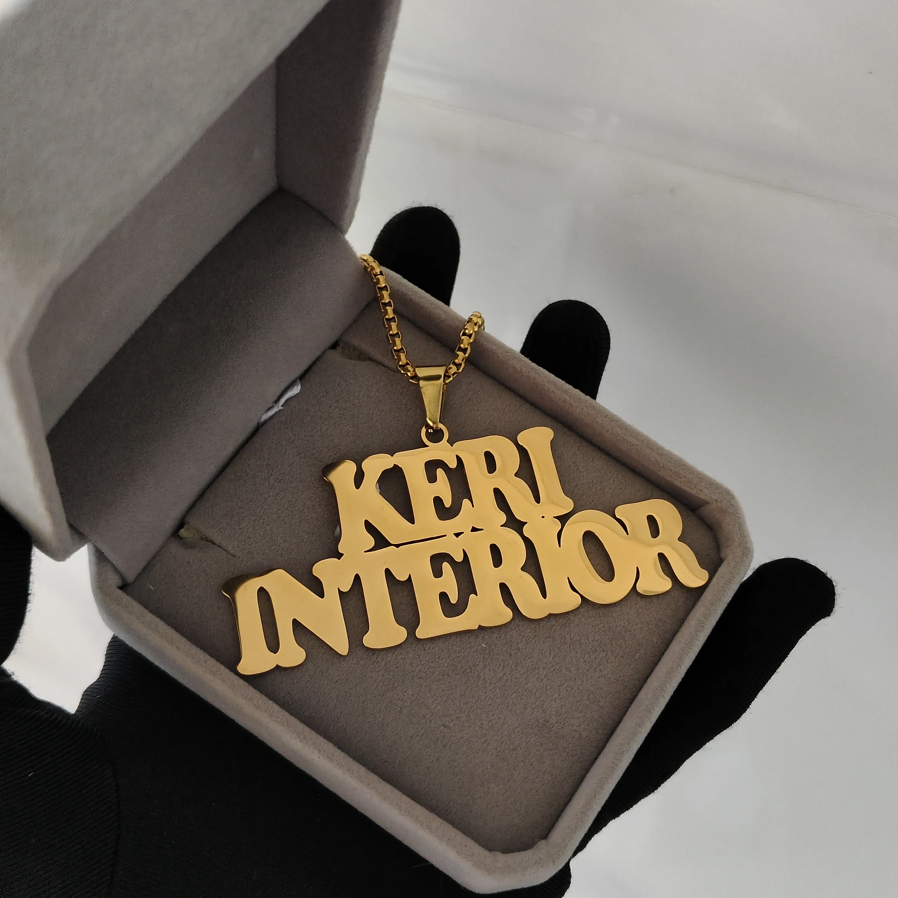 

DHQH Новая оптовая продажа персонализированное ожерелье с подвеской в виде буквы 7 см индивидуальное имя ожерелье подарок на день рождения от производителя прямые продажи