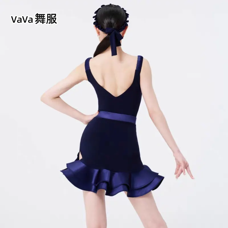 2026 Neues Latein-Tanzkleid für Damen, sexy Outdoor-Ballsaal-Party-Fransenrock, Sport-Übungskleidung, roter Abendanzug