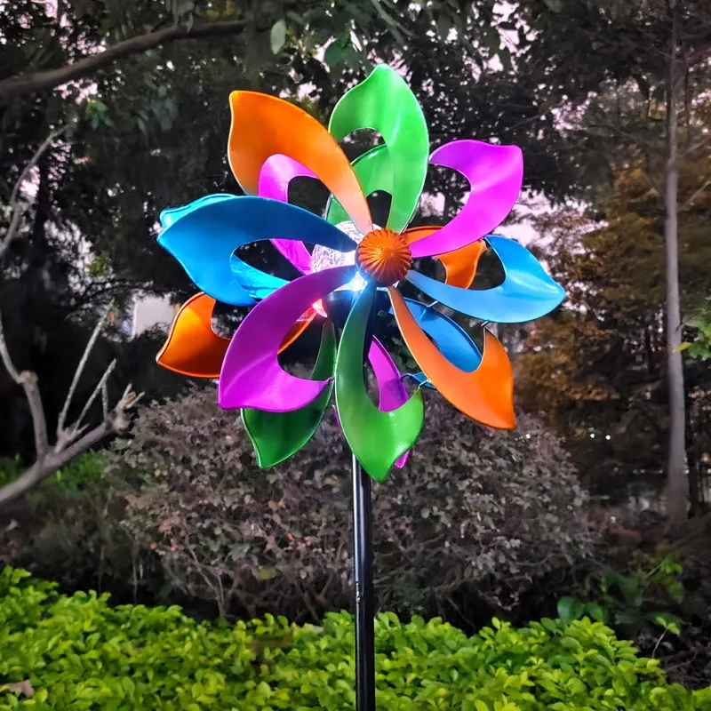 Colorful Metal Wind Spinners Outdoor Garden Decor Pinwheel Event & Ceremony Lawn Ornaments Festive Party Decorative Windmill